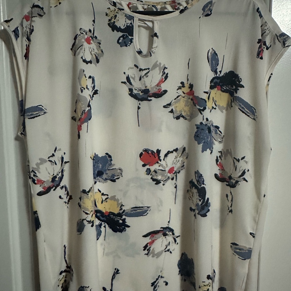 Point Zero Cream Floral Women's Blouse